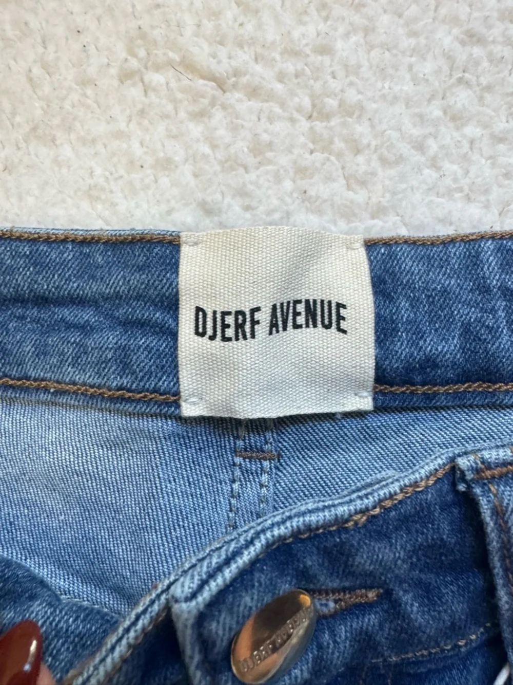 NWT Djerf Avenue Straight Jeans Mid Blue Size 27 - Picture 13 of 14